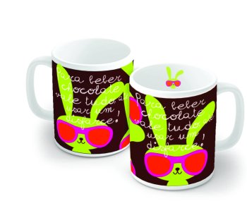 Caneca de Porcelana 320 ml decoração faixa- Páscoa -Para beber chocolate vale tudo, ate usar disfarce! P7